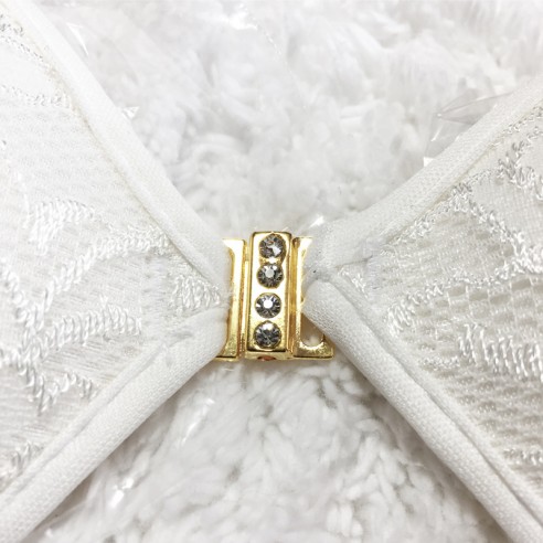 Sophia - Boost Luxury Lace Wedding Stick On Bra...