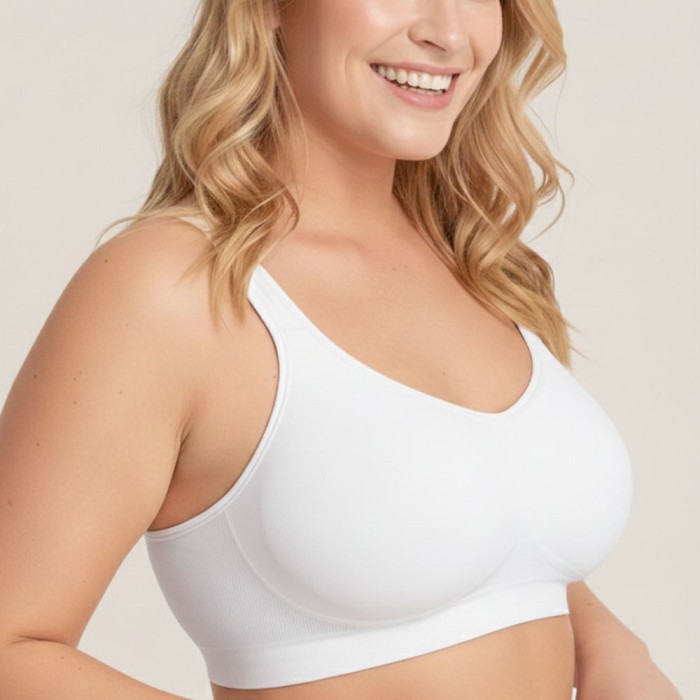 Luna Seamless Wireless Bra - White | Wireless Bra by Bralux